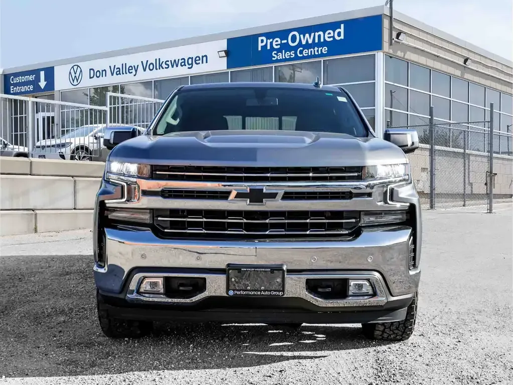 Chevrolet Silverado 1500 2021 photo 2
