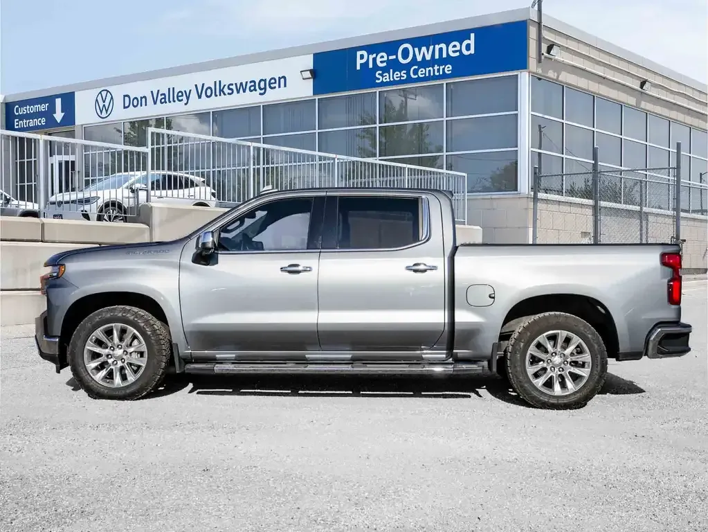 Chevrolet Silverado 1500 2021 photo 3