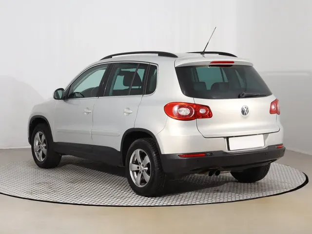Volkswagen Tiguan 2009 photo 3
