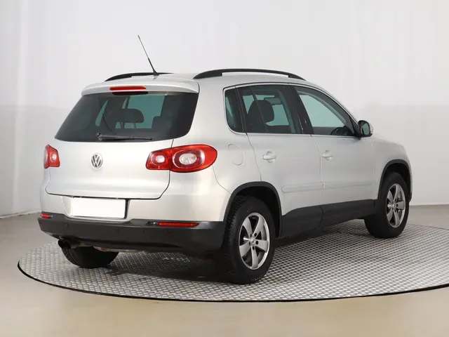 Volkswagen Tiguan 2009 photo 4