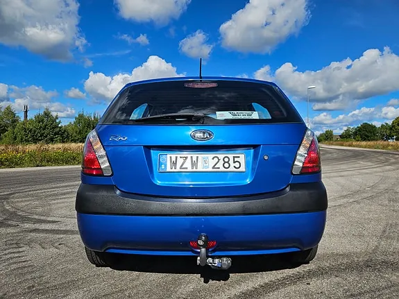 Kia Rio 2006 photo 5