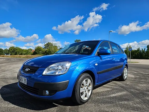 Kia Rio 2006 photo 4