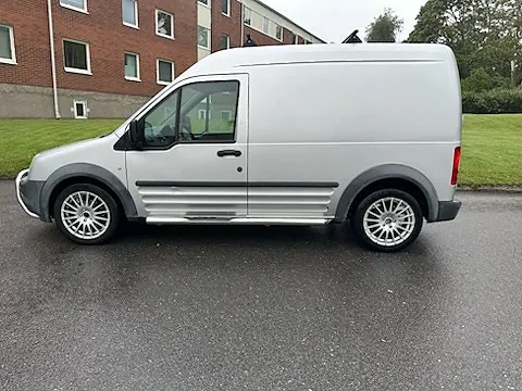 Ford Transit Connect 2010 photo 2