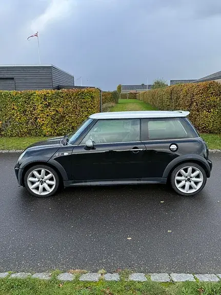 Mini Cooper S 2003 photo 3