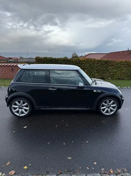 Mini Cooper S 2003 photo 4