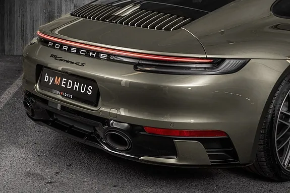 Porsche 911 Carrera 4S 2022 photo 3