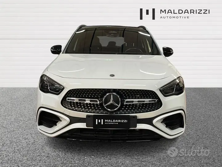 Mercedes-Benz Gla 2024 photo 2