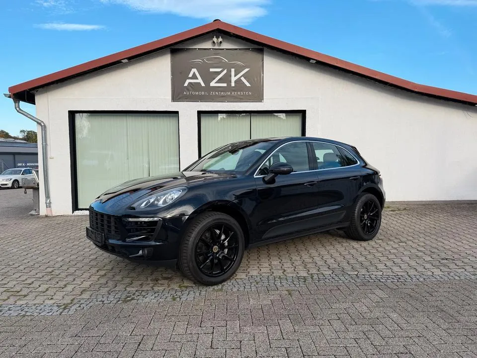 Porsche Macan S
