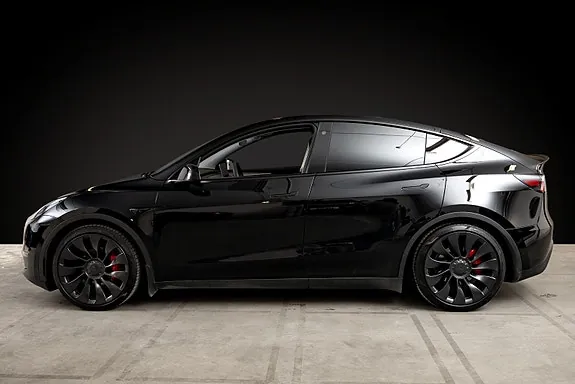 Tesla Model Y 2024 photo 5