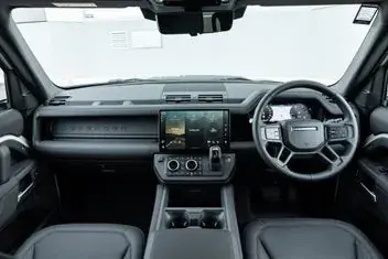 Land Rover Defender 2026 photo 5