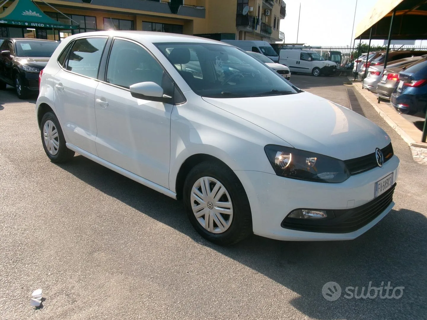 Volkswagen Polo 2015 photo 3
