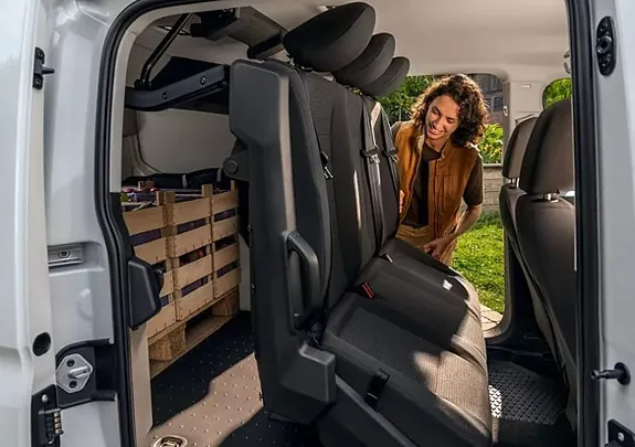 Volkswagen Caddy Maxi 2026 photo 3