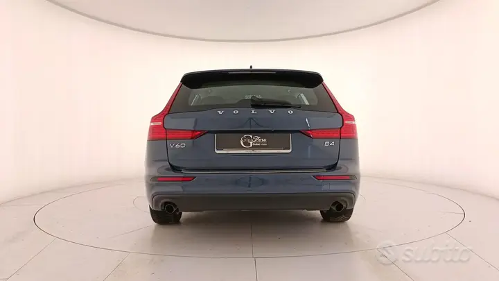 Volvo V60 2021 photo 4
