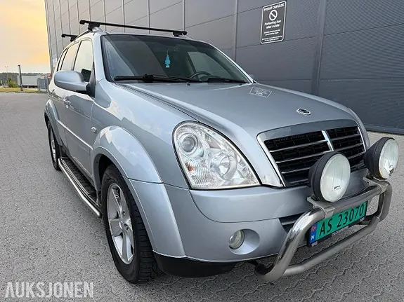 KG Mobility Rexton 2009 photo 3