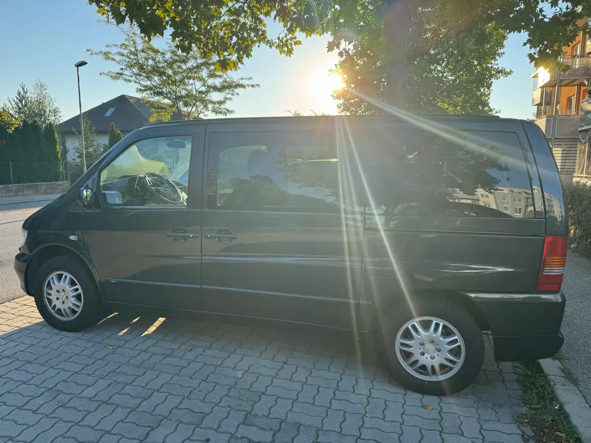 Mercedes-Benz Vklasse 2002 photo 3