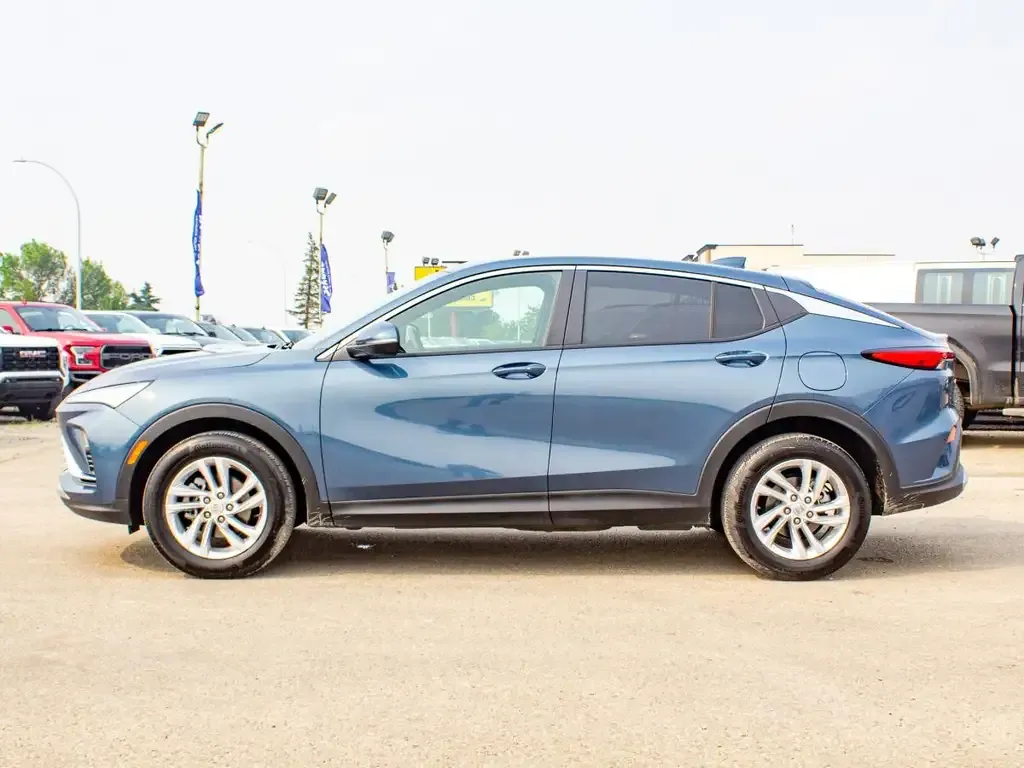 Buick Envista 2025 photo 2