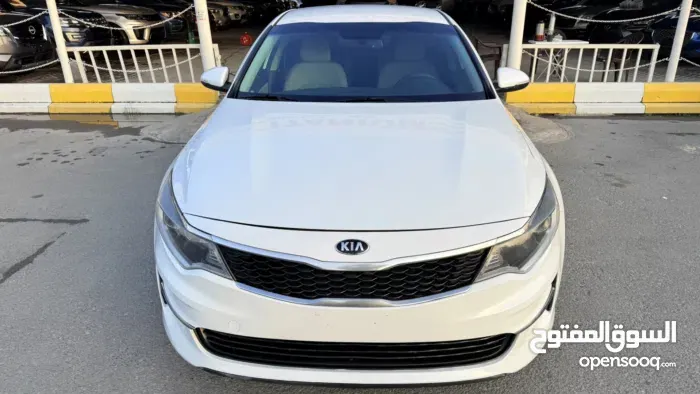 Kia Optima 2018 photo 2