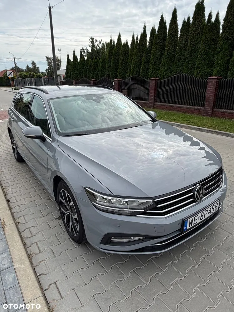 Volkswagen Passat 2023 photo 2