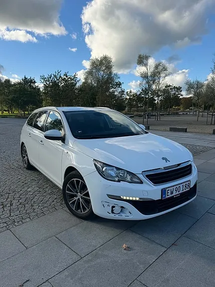 Peugeot 308 2015 photo 4