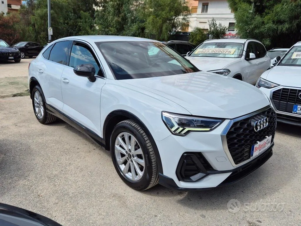 Audi Q3 2022 photo 4