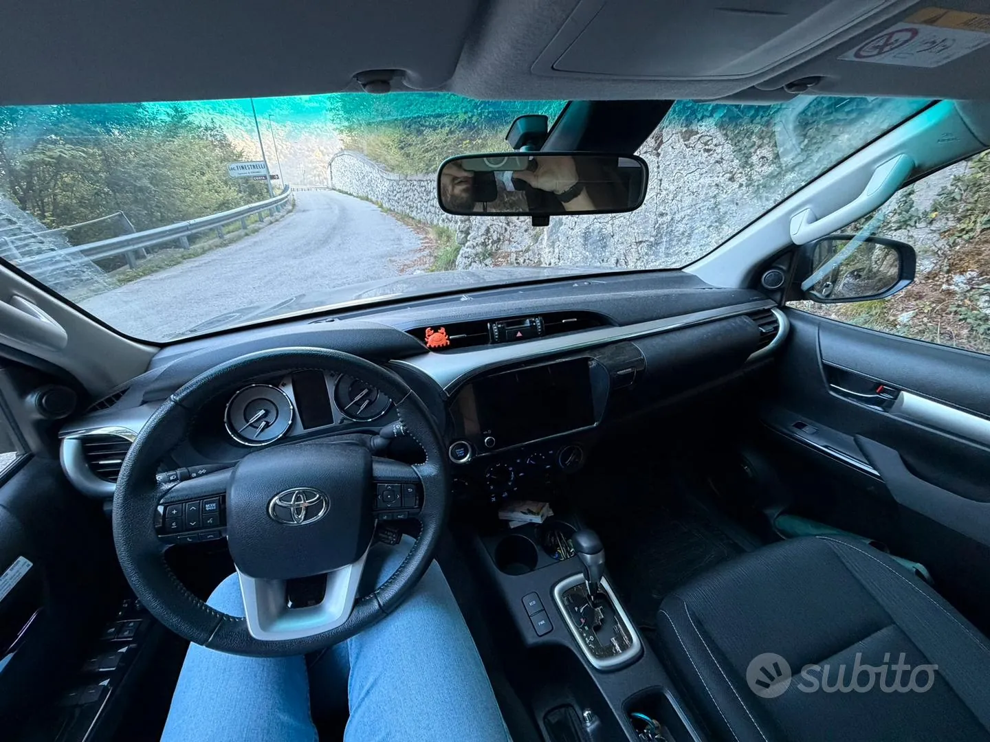 Toyota Hilux 2025 photo 5