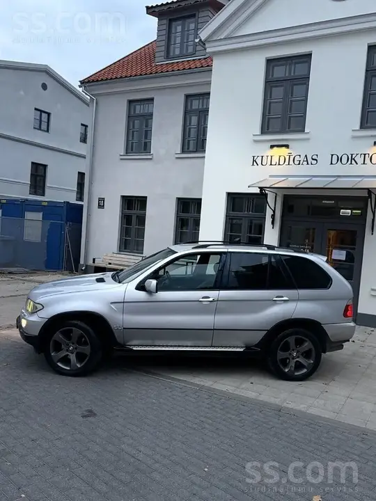 BMW X5 2005 photo 2