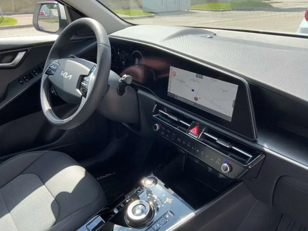 Kia Niro 2023 photo 3