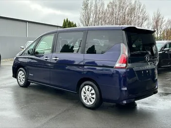Nissan Serena 2016 photo 5