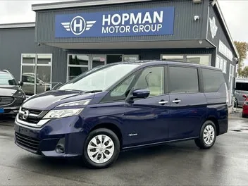 Nissan Serena 2016 photo 2