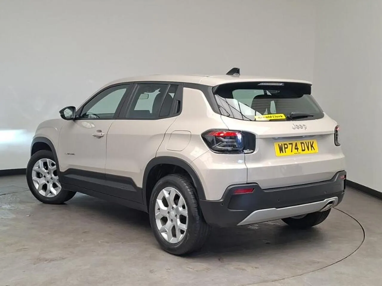 Jeep Avenger 2024 photo 2