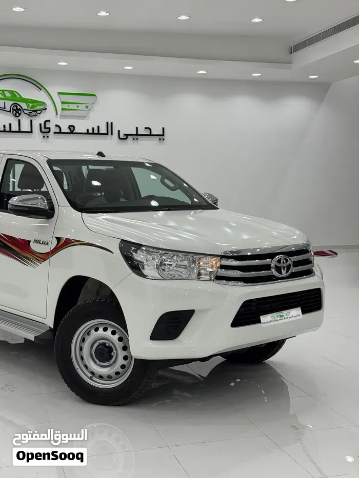Toyota Hilux 2026 photo 2