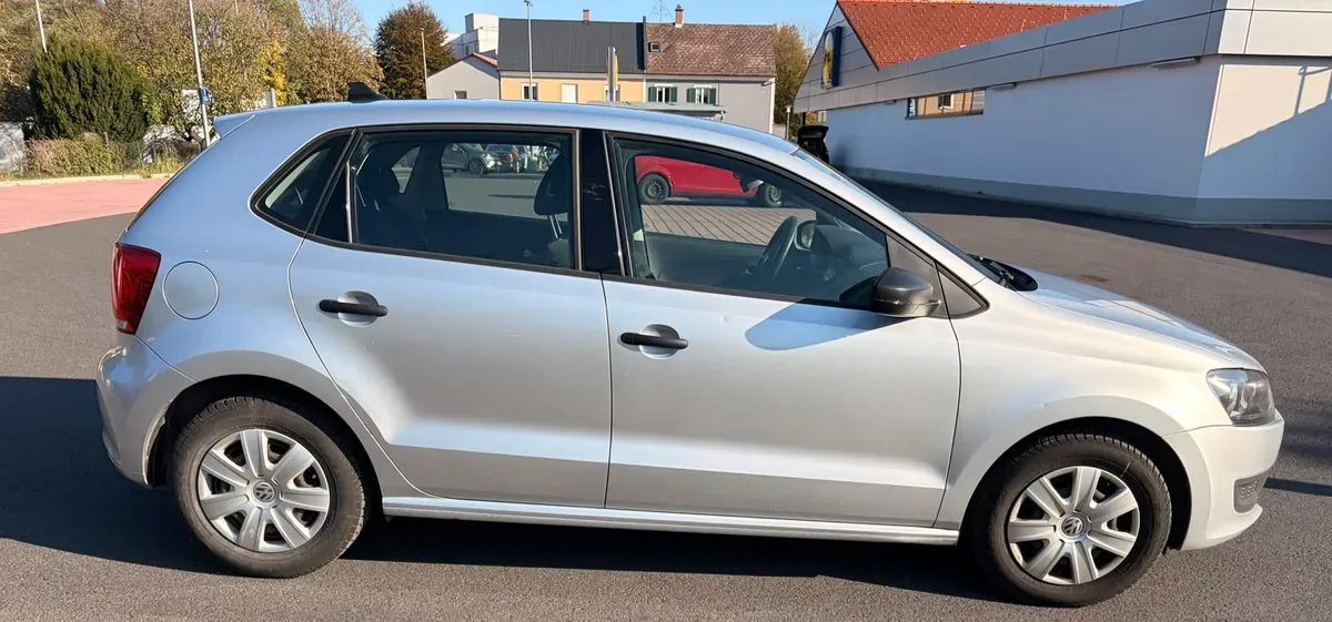 Volkswagen Polo 2013 photo 3