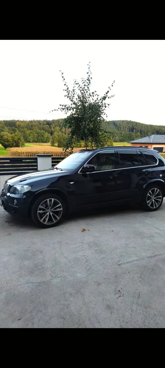 BMW X5 2008 photo 2
