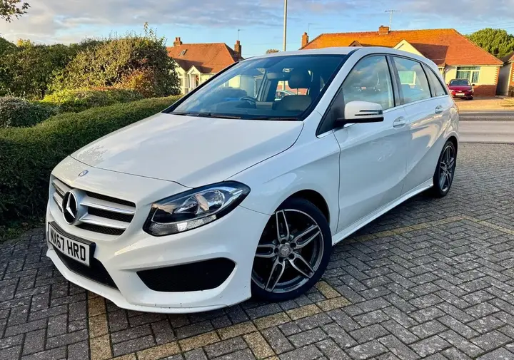 Mercedes-Benz B-Class 2017 photo 3