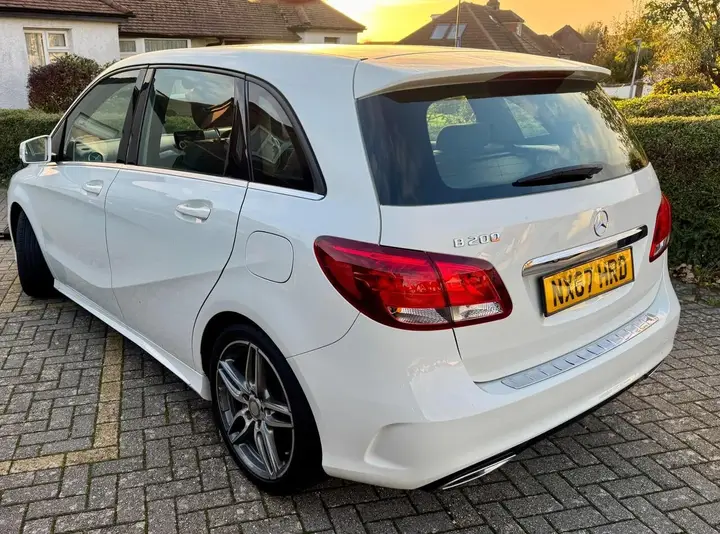 Mercedes-Benz B-Class 2017 photo 4