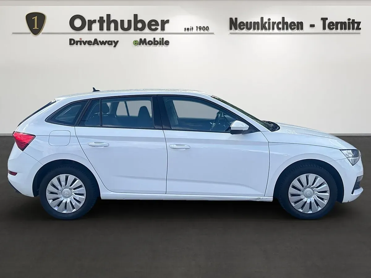 Skoda Scala 2021 photo 3
