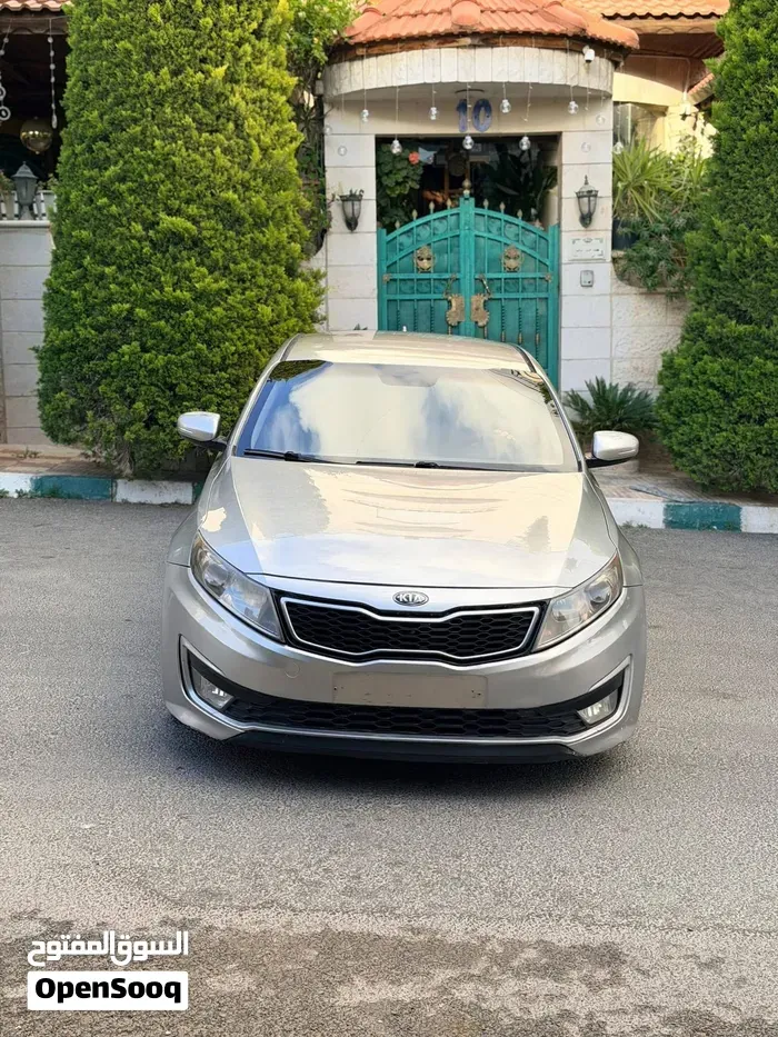 Kia Optima 2012 photo 2