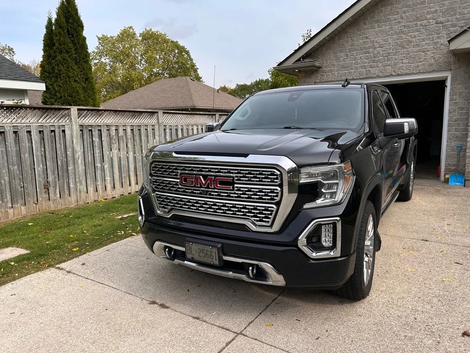 GMC Sierra