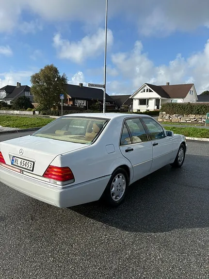 Mercedes-Benz 400 Se 1992 photo 5