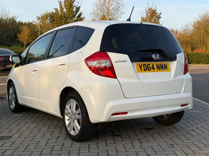 Honda Jazz 2014 photo 4
