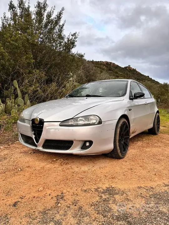 Alfa Romeo 147 2007 photo 4