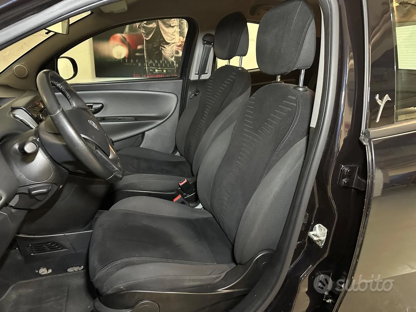 Lancia Ypsilon 2012 photo 5
