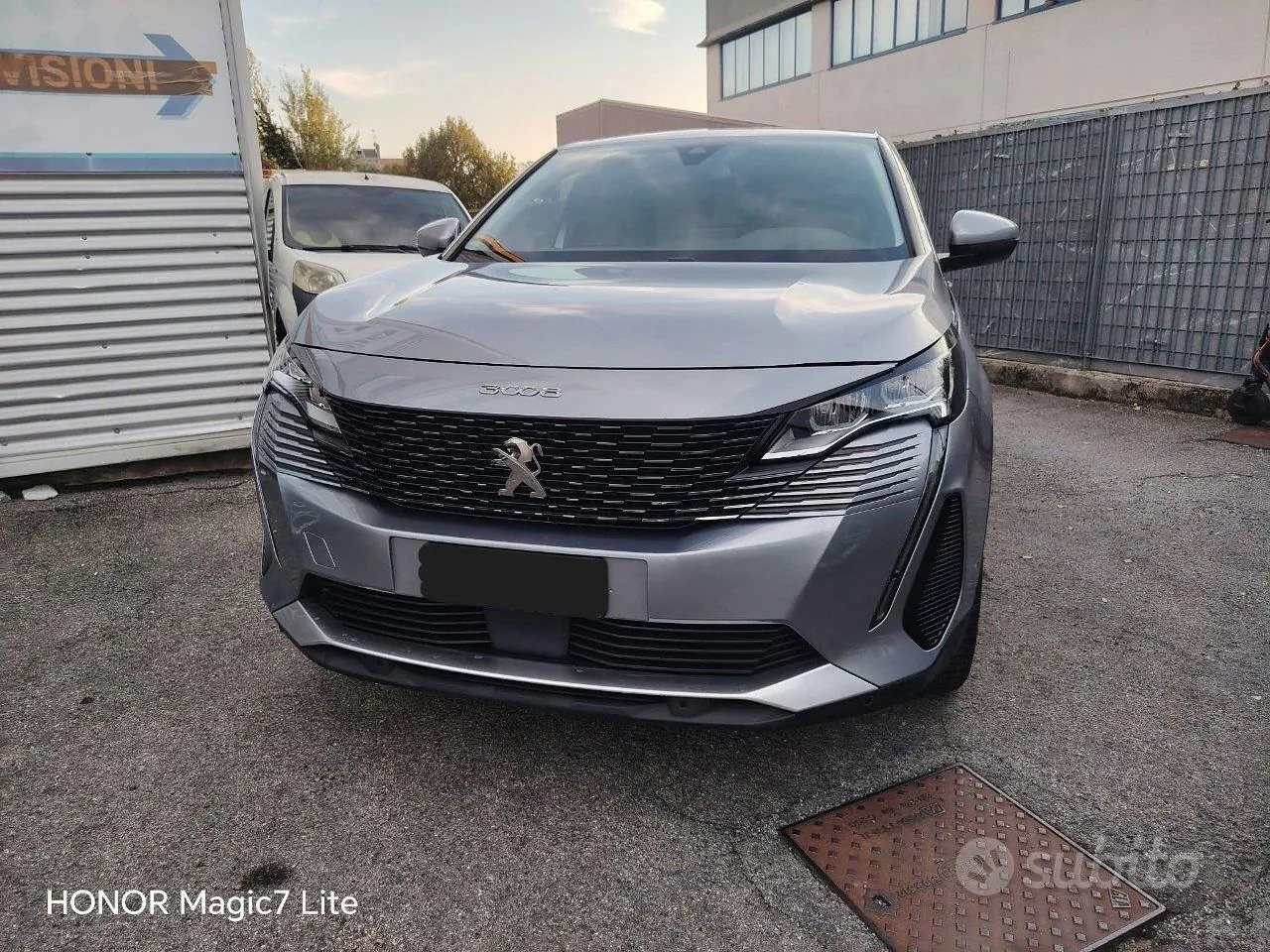 Peugeot 3008 2020 photo 2