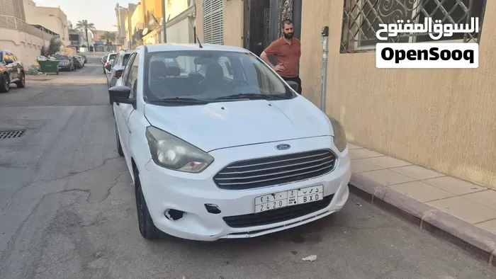 Ford Figo 2018 photo 2