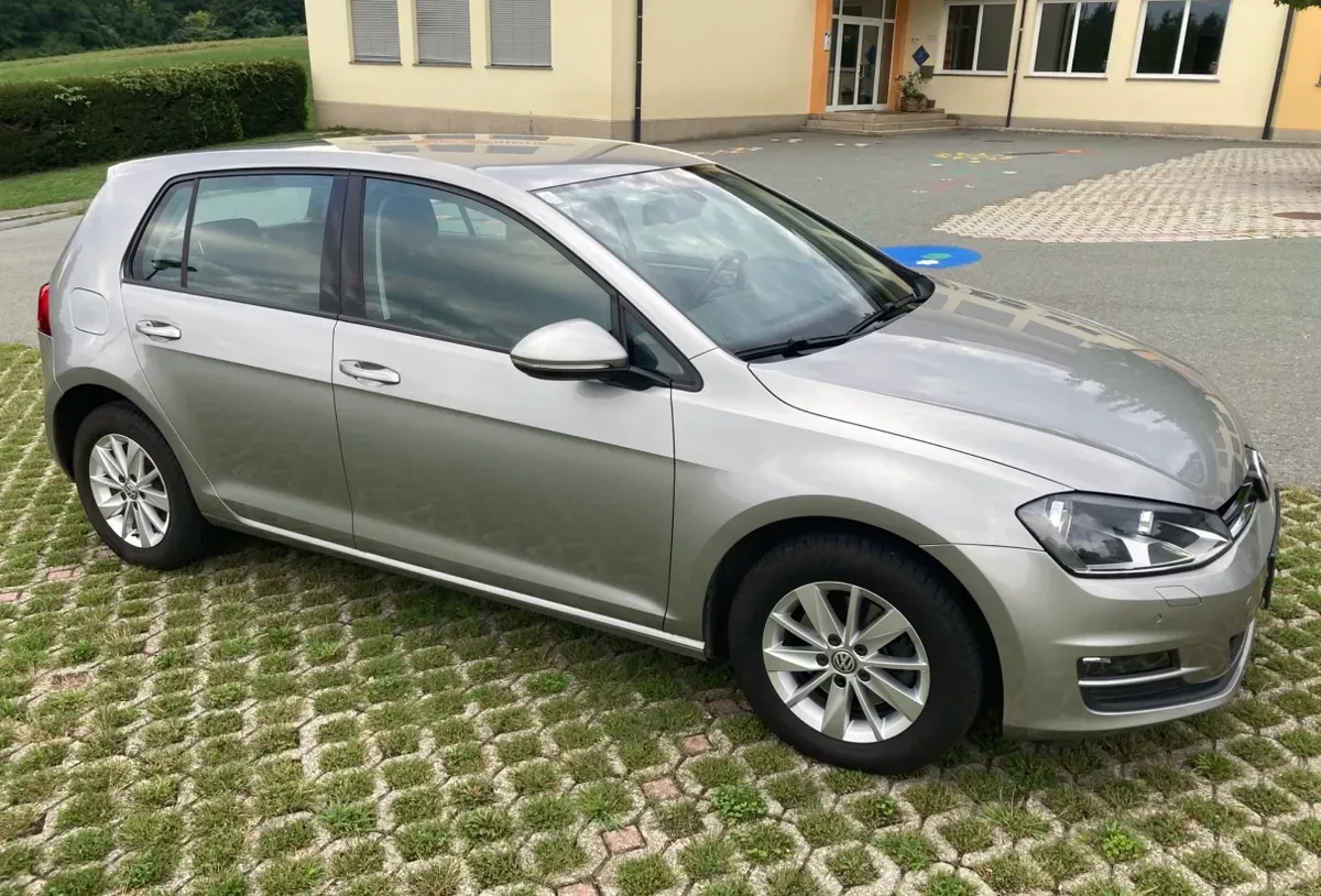 Volkswagen Golf 2013 photo 3