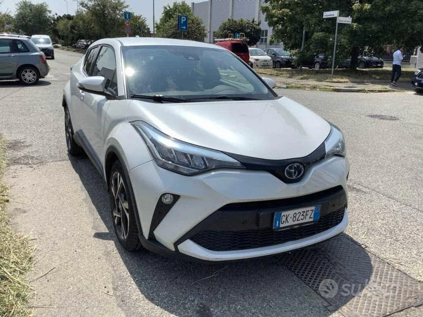 Toyota Chr 2022 photo 3