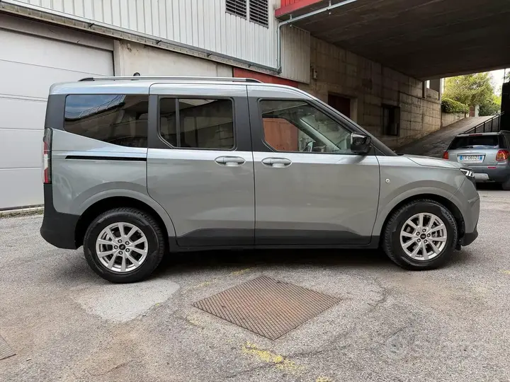 Ford Tourneo Courier 2024 photo 2