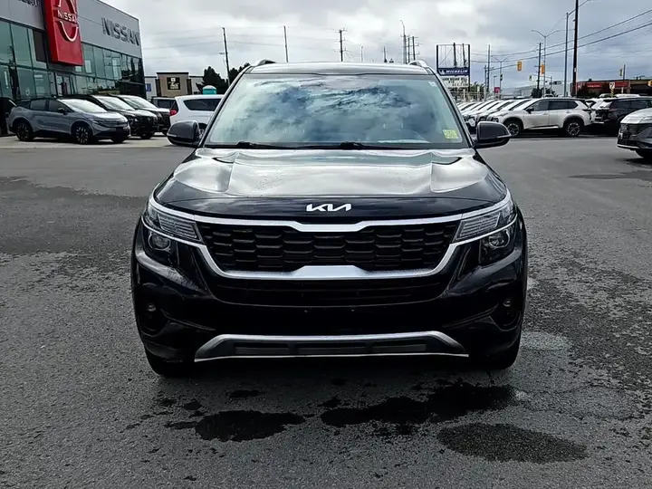 Kia Seltos 2023 photo 2