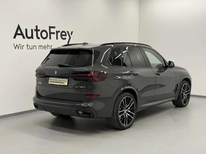 BMW X5 2023 photo 2