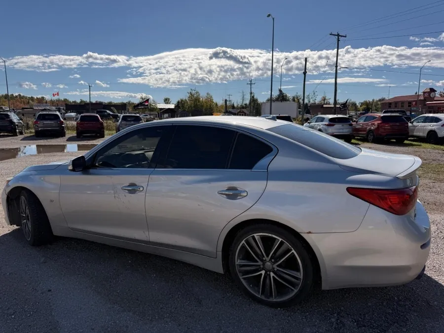 Infiniti Q50 2015 photo 3
